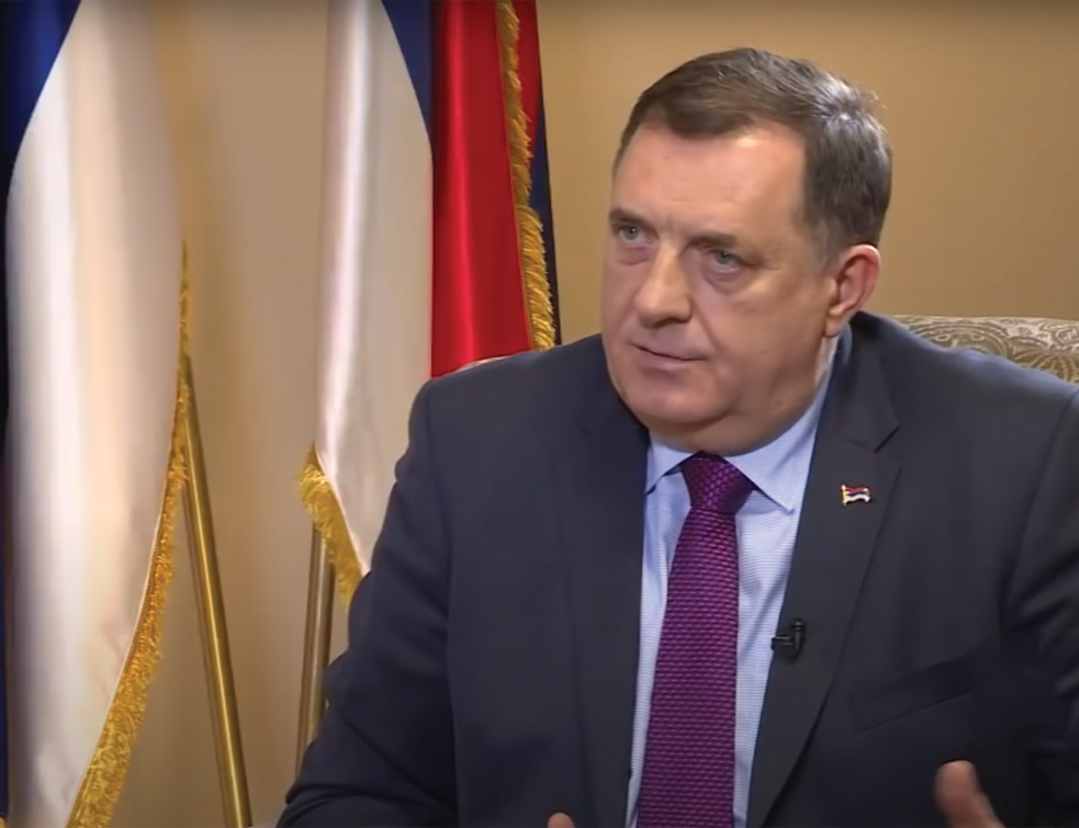 Dodik:Rešenje pitanja Srba u CG, pa stabilizacija